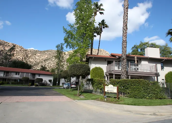 Riviera Oaks Resort By Coolvacay